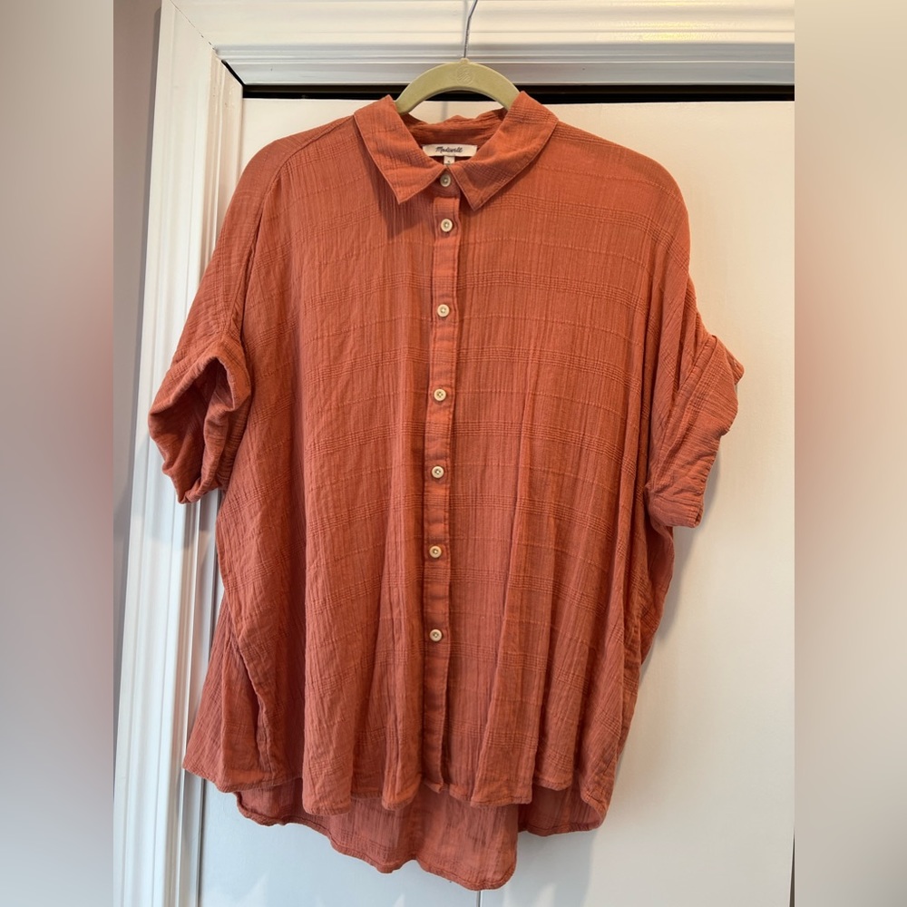 MADEWELL coral button up top